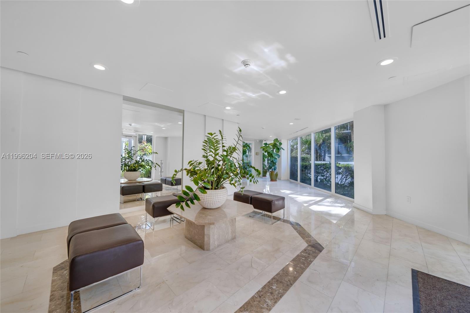 BAYVIEW PLAZA CONDO - Residential