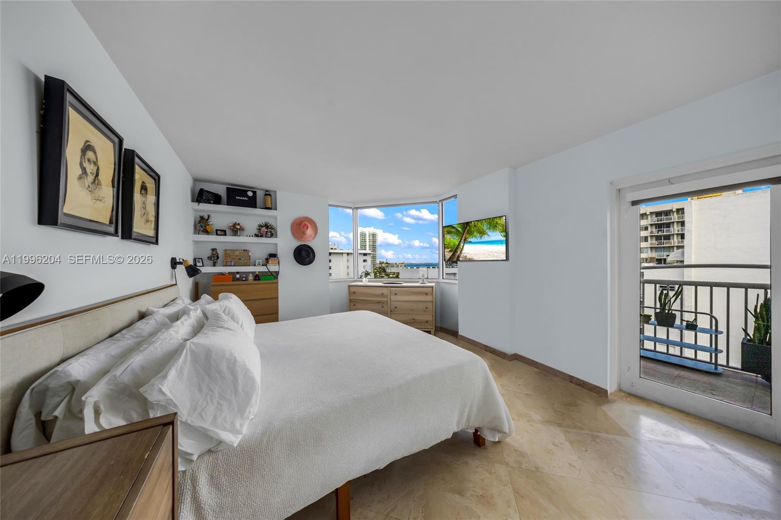 BAYVIEW PLAZA CONDO - Residential