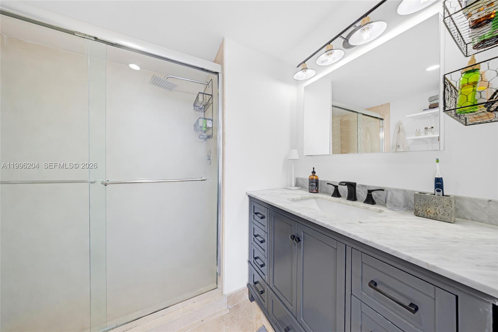 BAYVIEW PLAZA CONDO - Residential