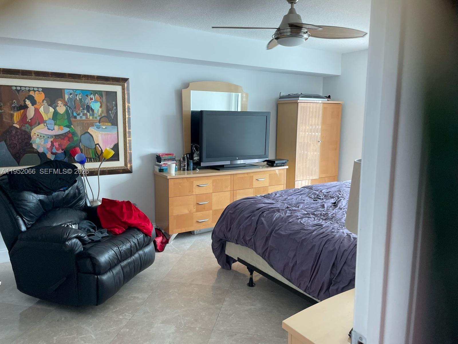 THE CLUB AT BRICKELL BAY - Residential