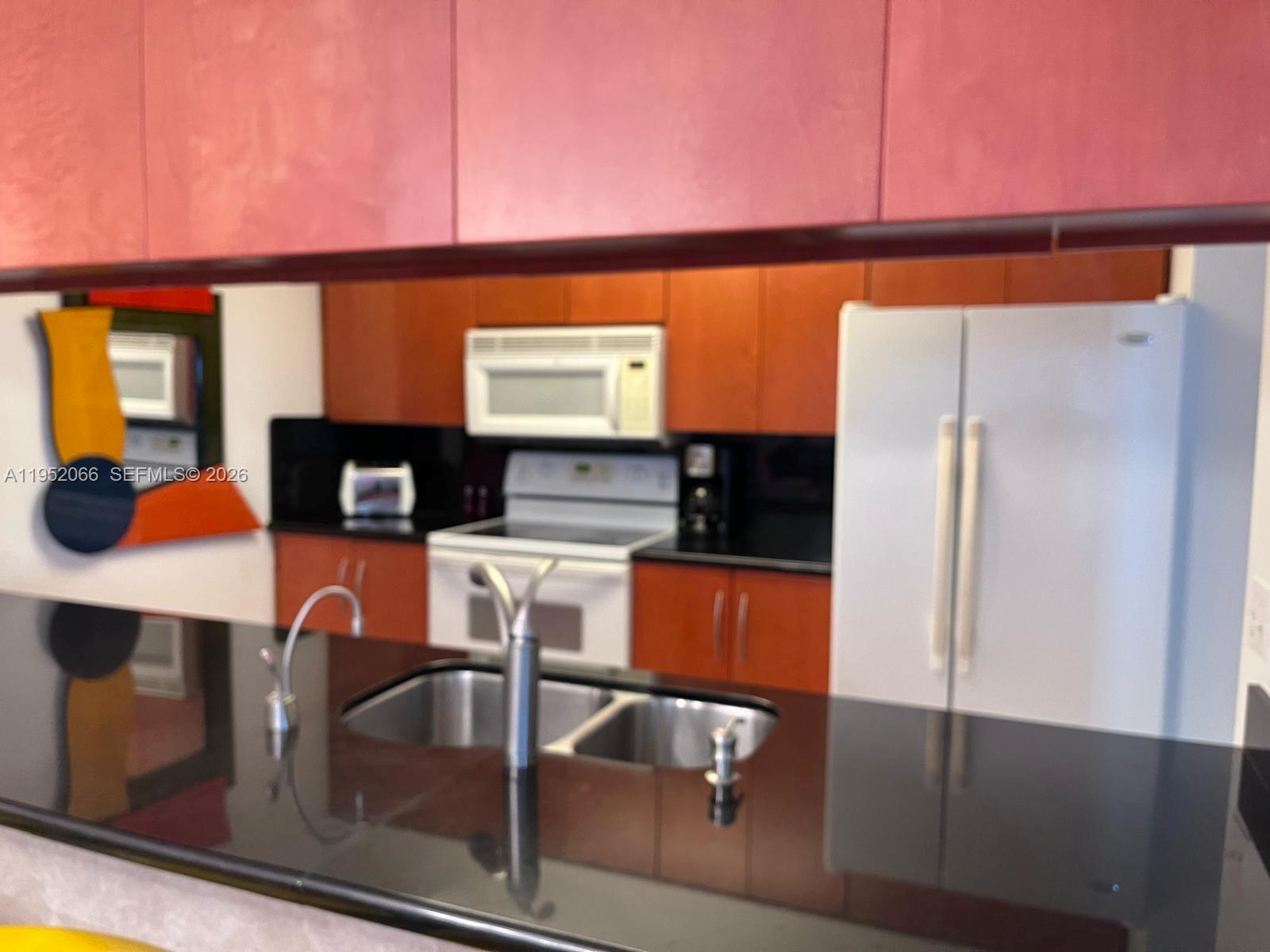 THE CLUB AT BRICKELL BAY - Residential