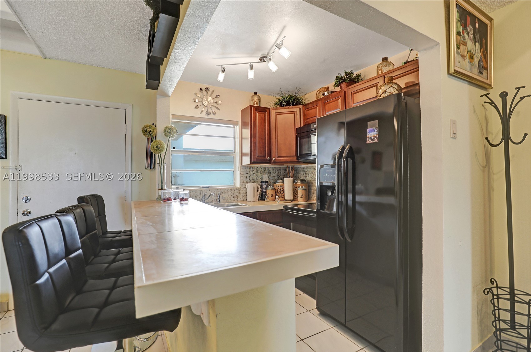 3536 NE 168th St 502