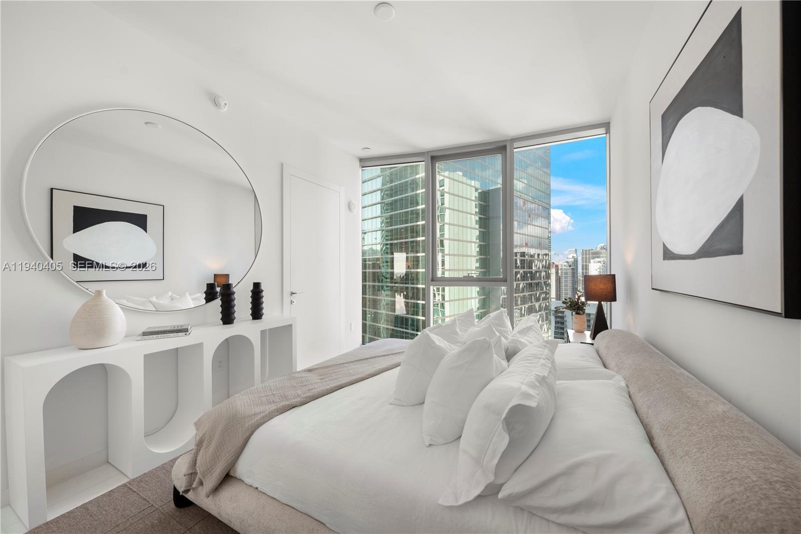 ASTON MARTIN RESIDENCES - Residential