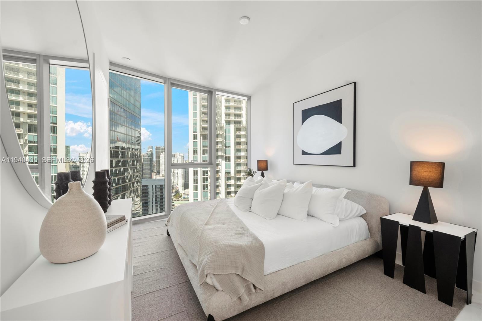 ASTON MARTIN RESIDENCES - Residential