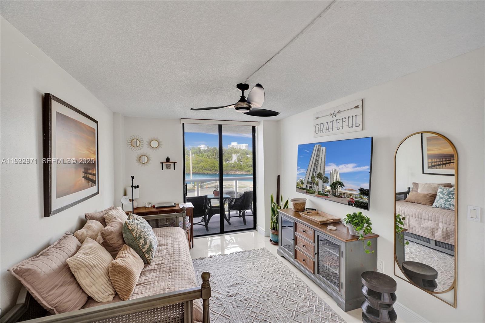 WATERVIEW CONDO - Residential Lease