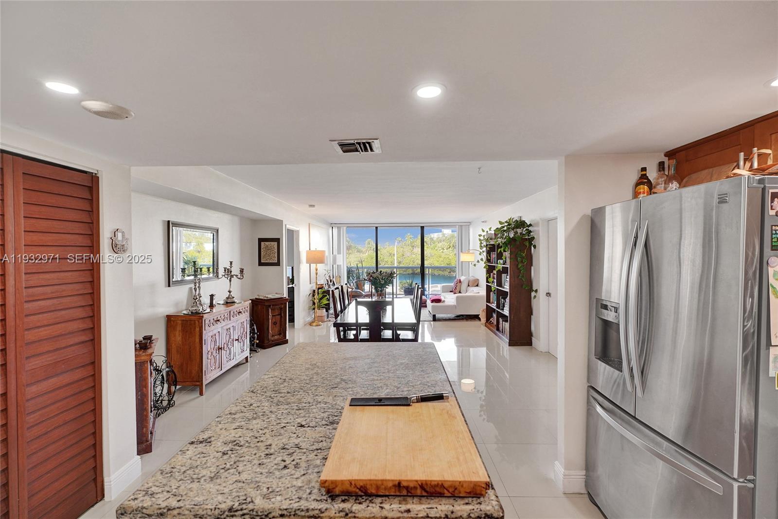 WATERVIEW CONDO - Residential Lease