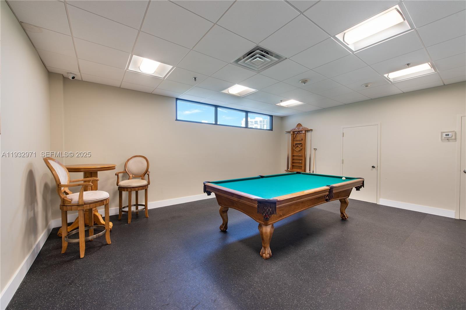 WATERVIEW CONDO - Residential Lease