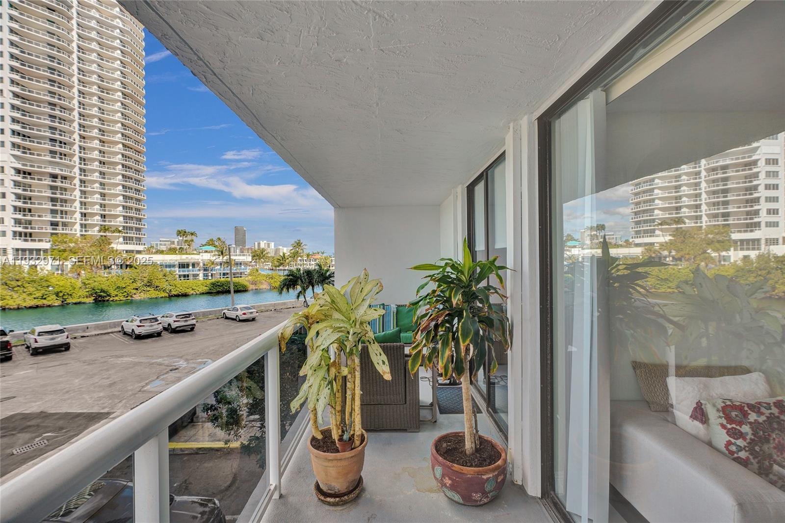 WATERVIEW CONDO - Residential Lease