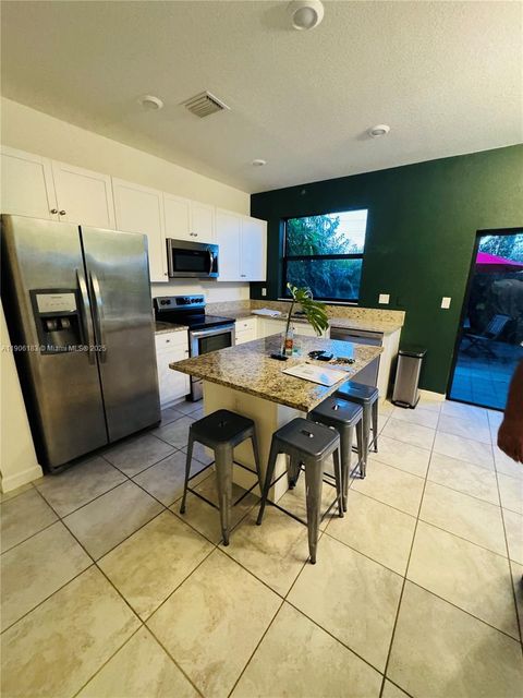 HOME MAX REALTY INTERNATIONAL LUXURY REAL ESTATE BLOG 11383 SW 248th Ter Homestead FL 33032