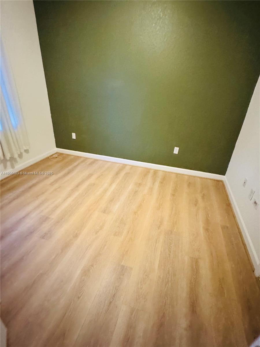 COCO PALM VILLAS - Residential