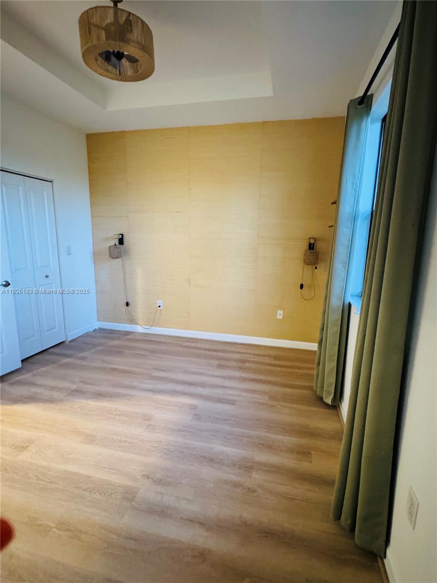 COCO PALM VILLAS - Residential