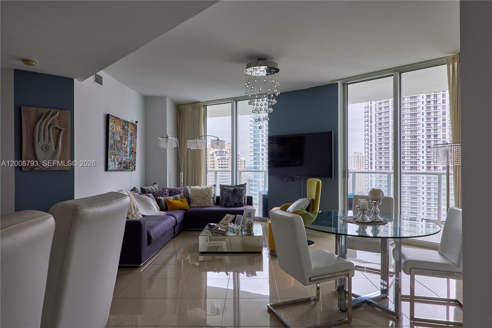 300 S Biscayne Blvd T-2108