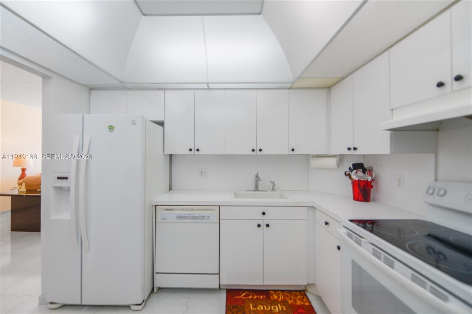 HEMISPHERES CONDO - Residential