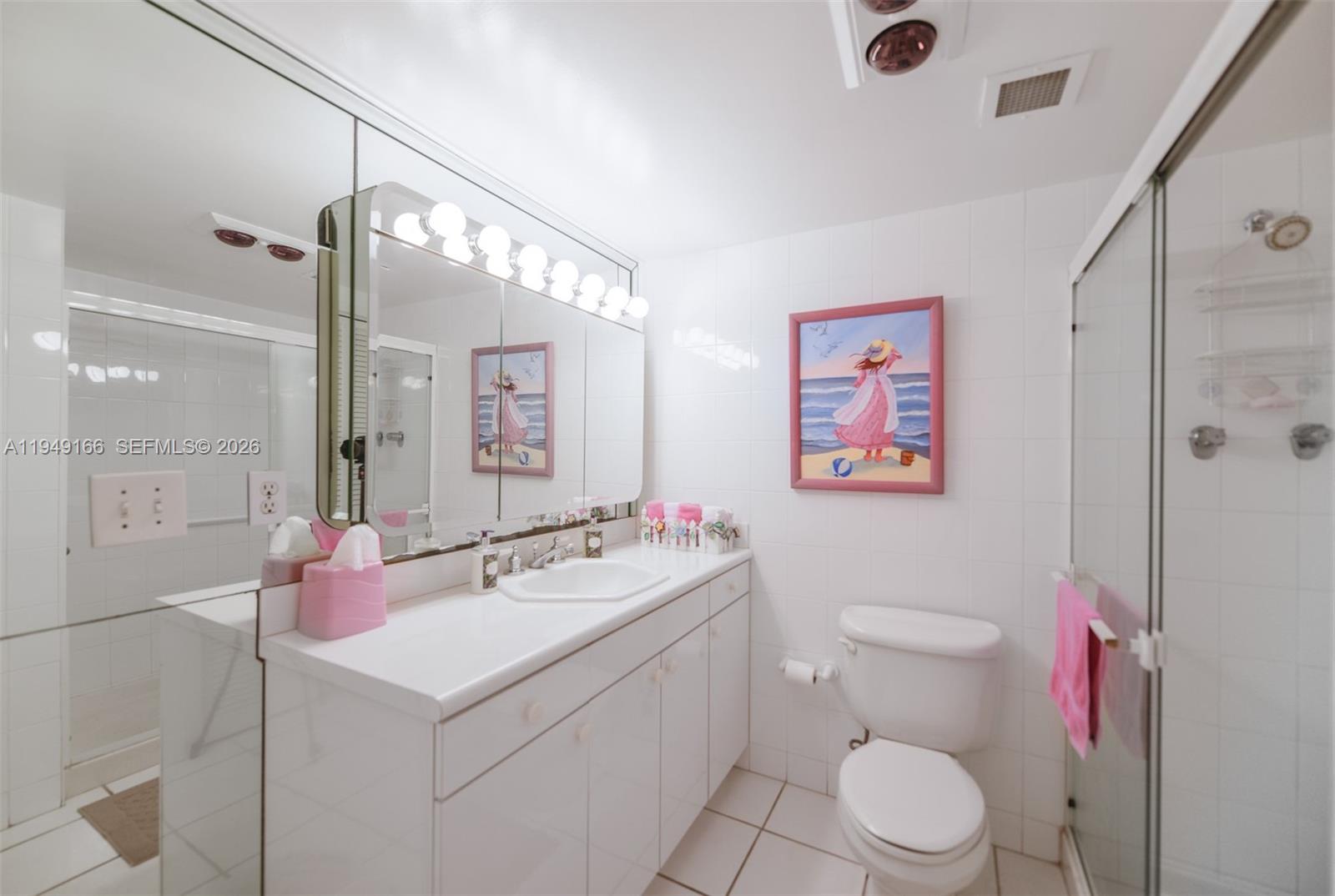 HEMISPHERES CONDO - Residential