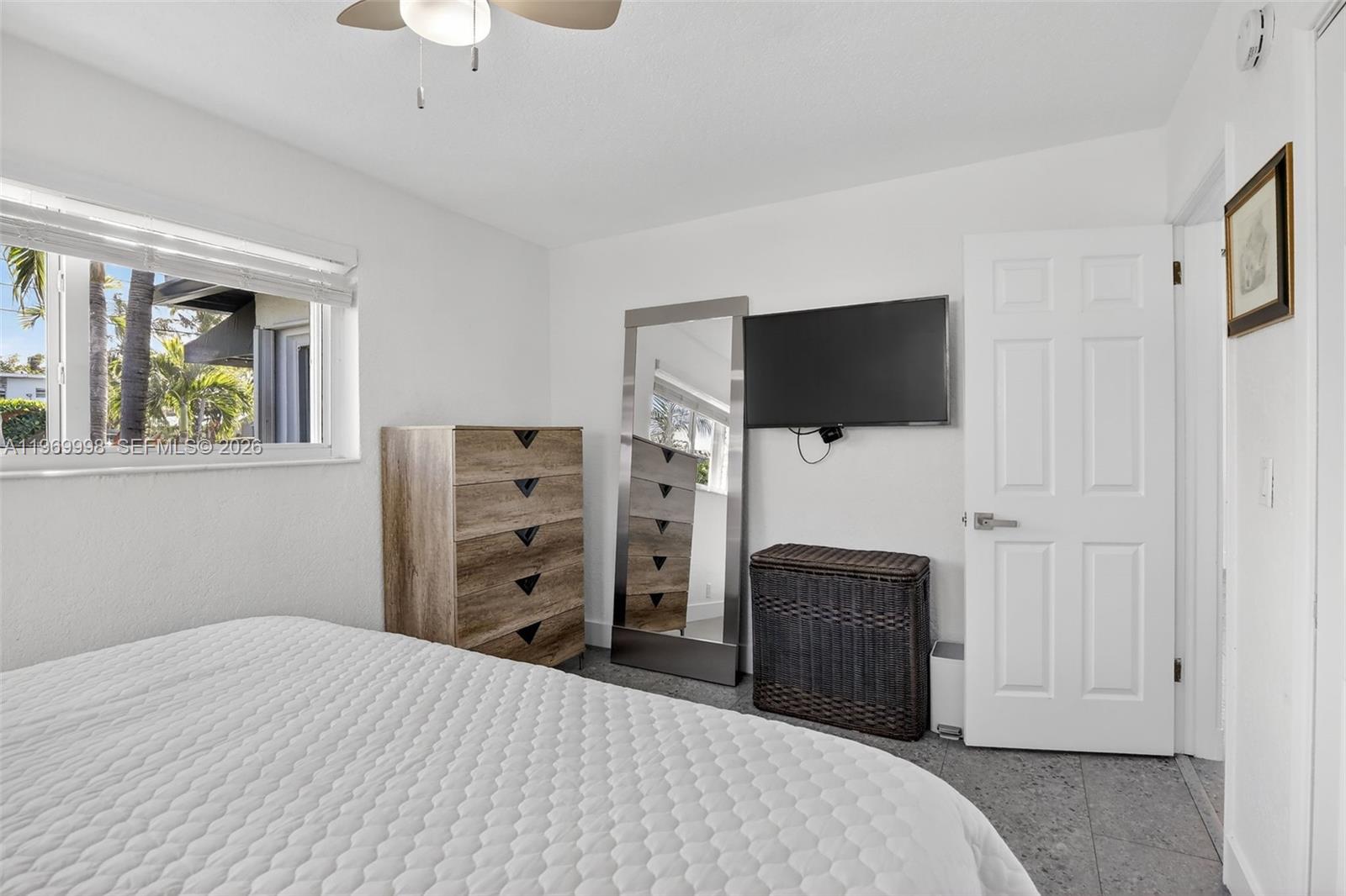 DIXIE GARDENS - Residential