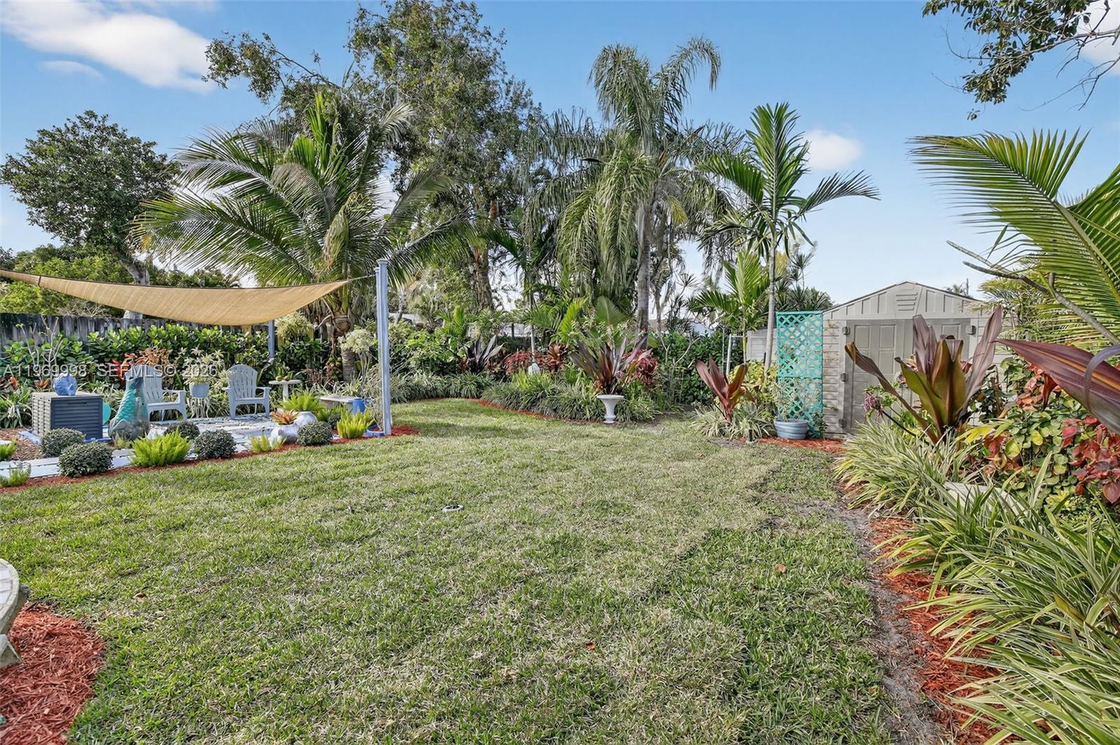 DIXIE GARDENS - Residential