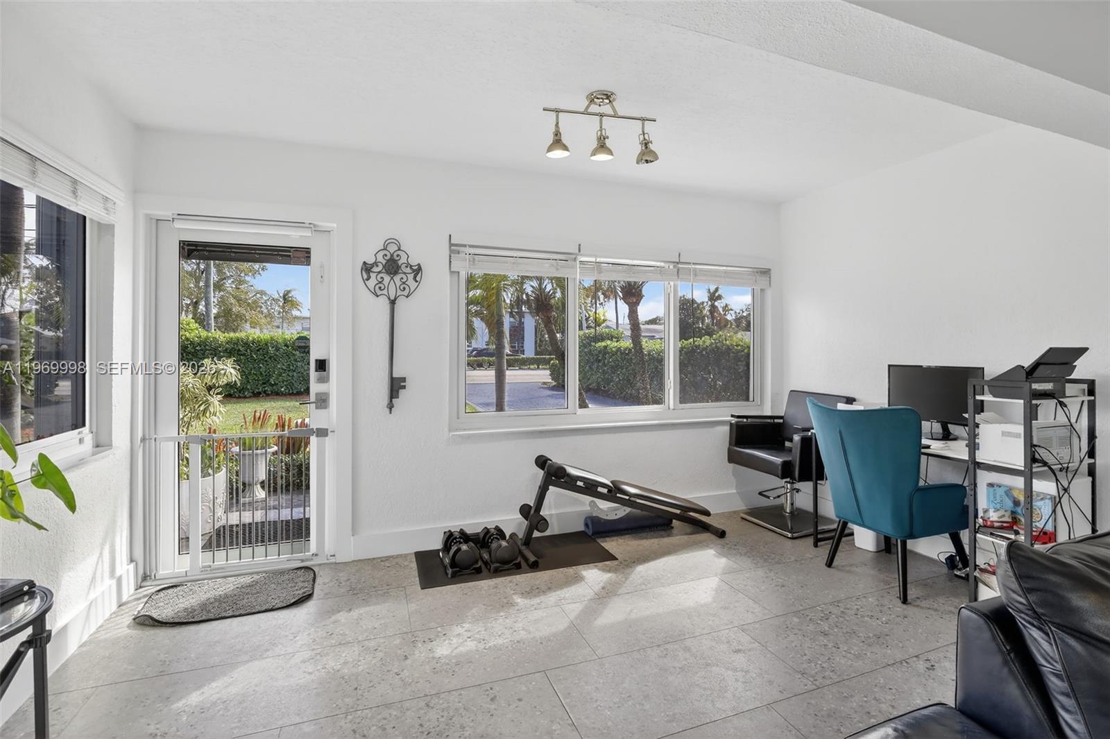 DIXIE GARDENS - Residential