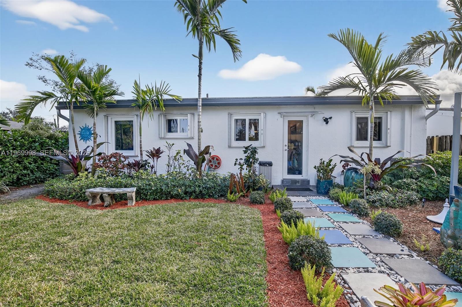 DIXIE GARDENS - Residential