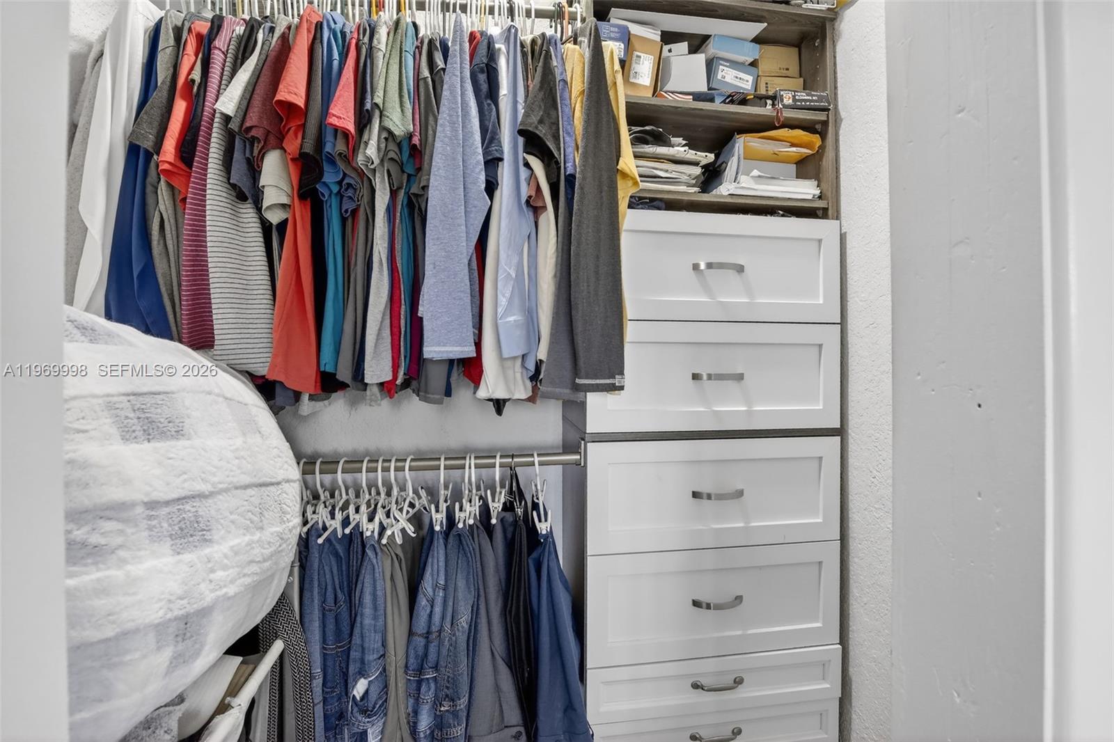 DIXIE GARDENS - Residential