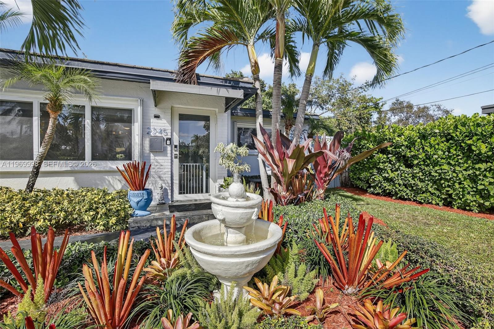 DIXIE GARDENS - Residential