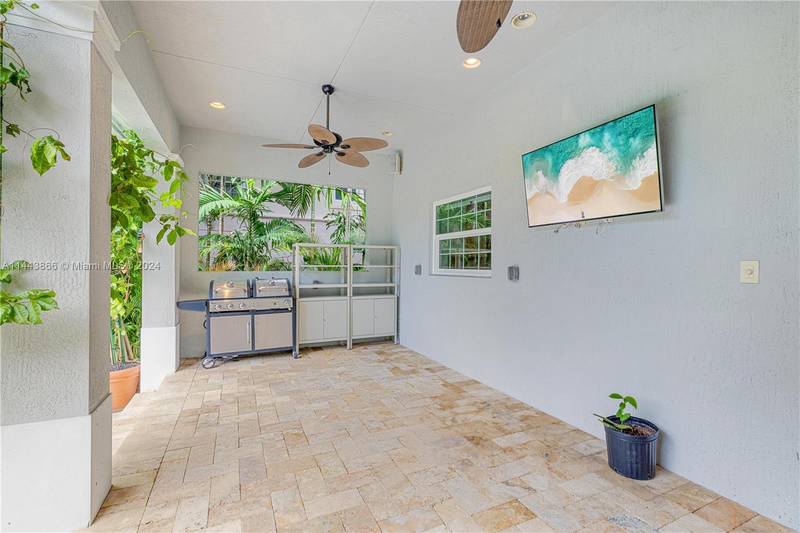 NAUTILUS SUB - Residential