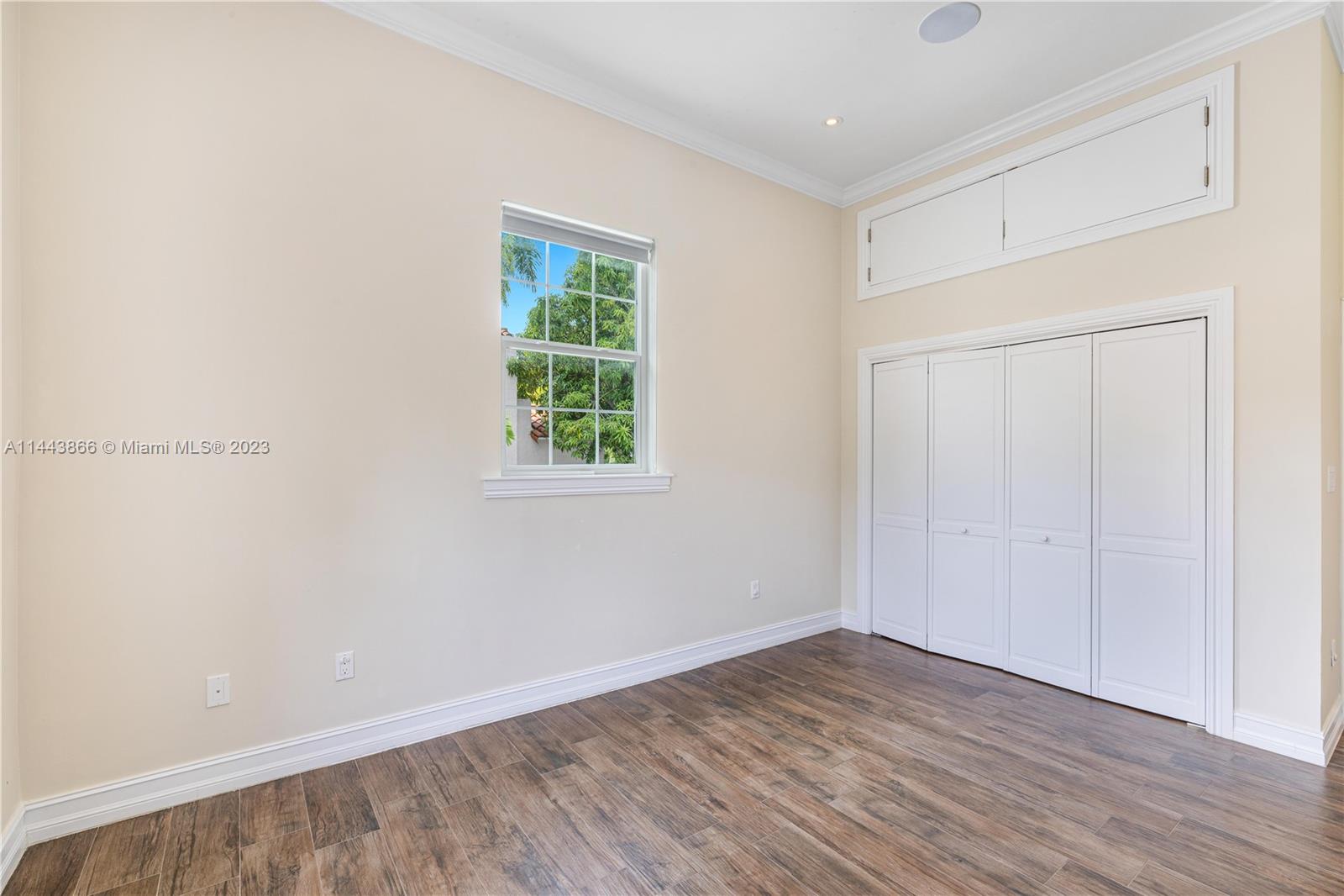 NAUTILUS SUB - Residential