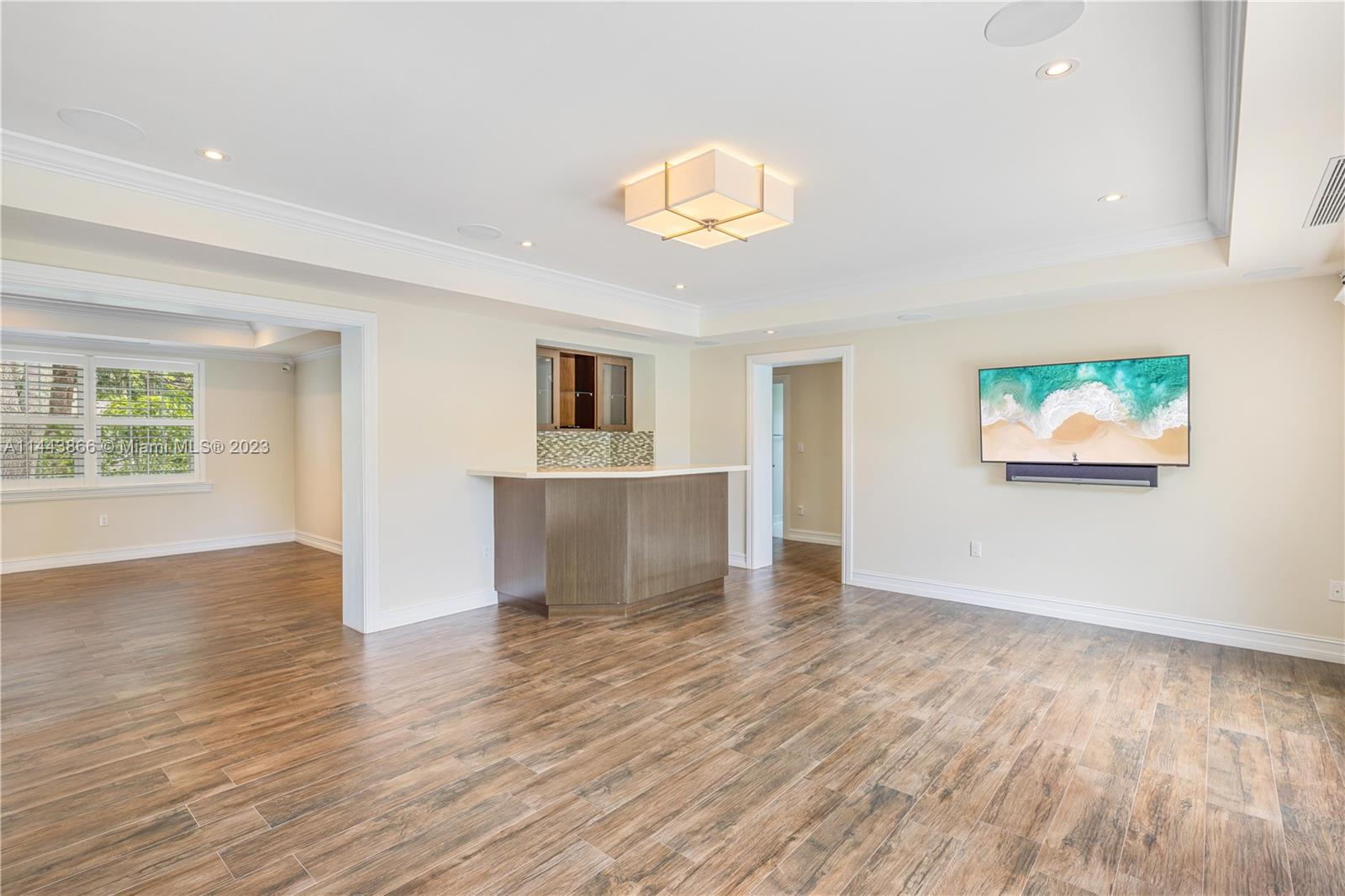 NAUTILUS SUB - Residential