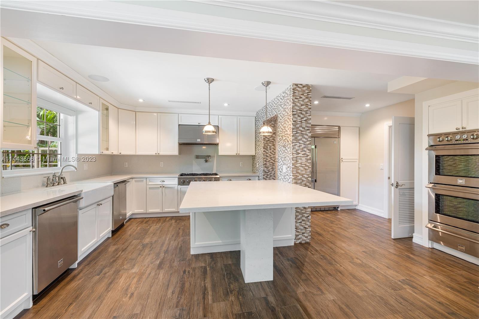 NAUTILUS SUB - Residential