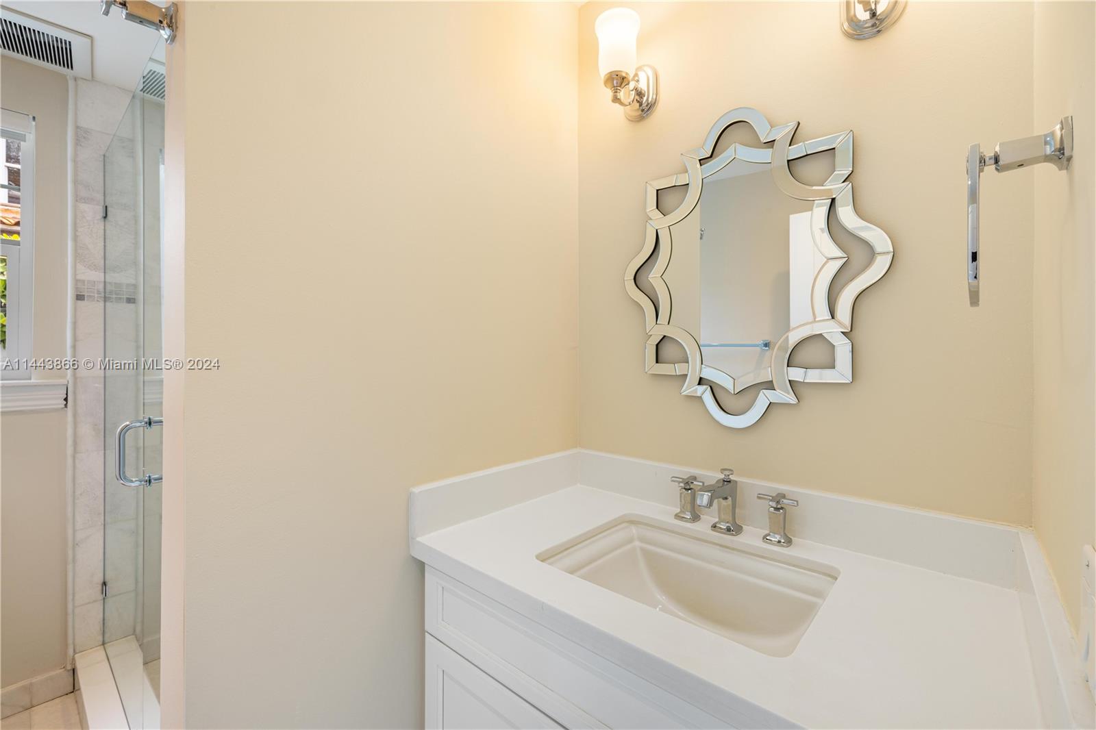 NAUTILUS SUB - Residential