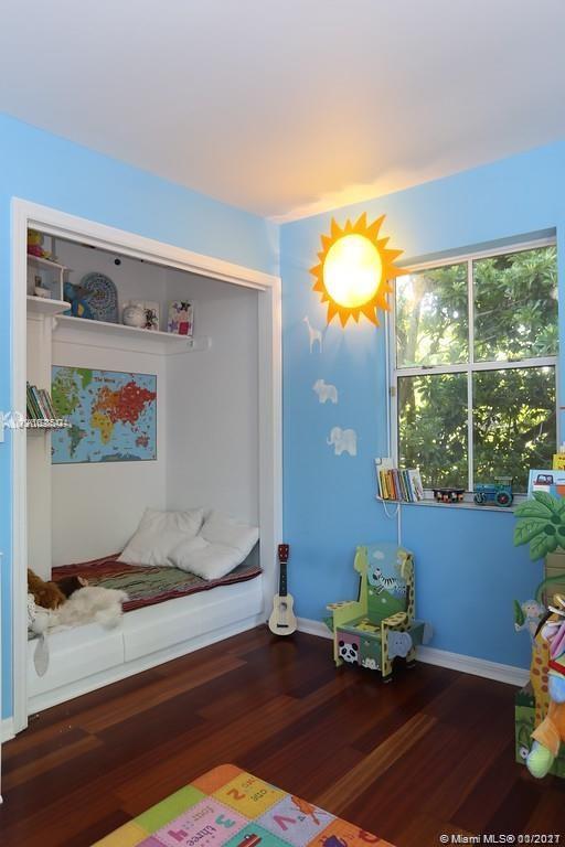 CORAL GABLES COUNTRY CLUB - Residential Lease