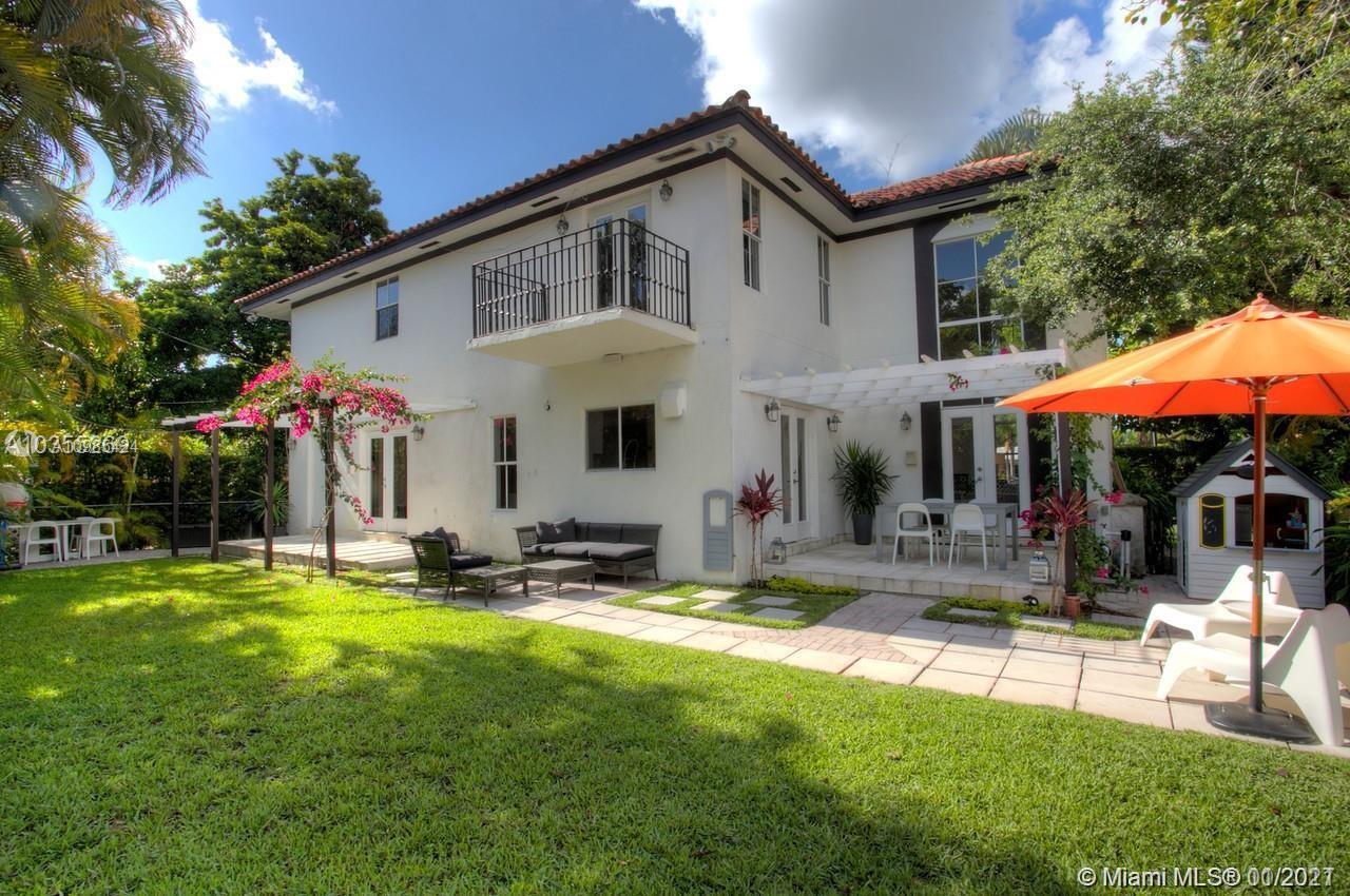 CORAL GABLES COUNTRY CLUB - Residential Lease