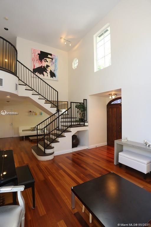 CORAL GABLES COUNTRY CLUB - Residential Lease