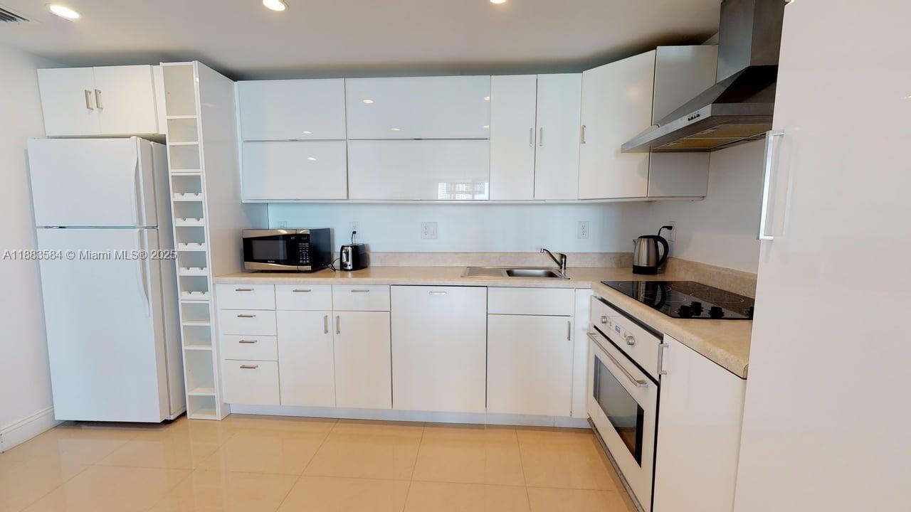OCEAN RESERVE CONDO - Residential