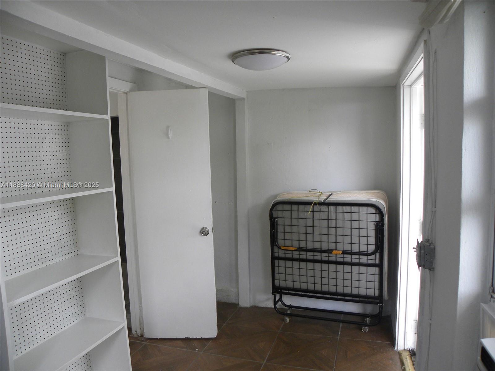 FLAGLER GROVE ESTATES EXT - Residential Lease