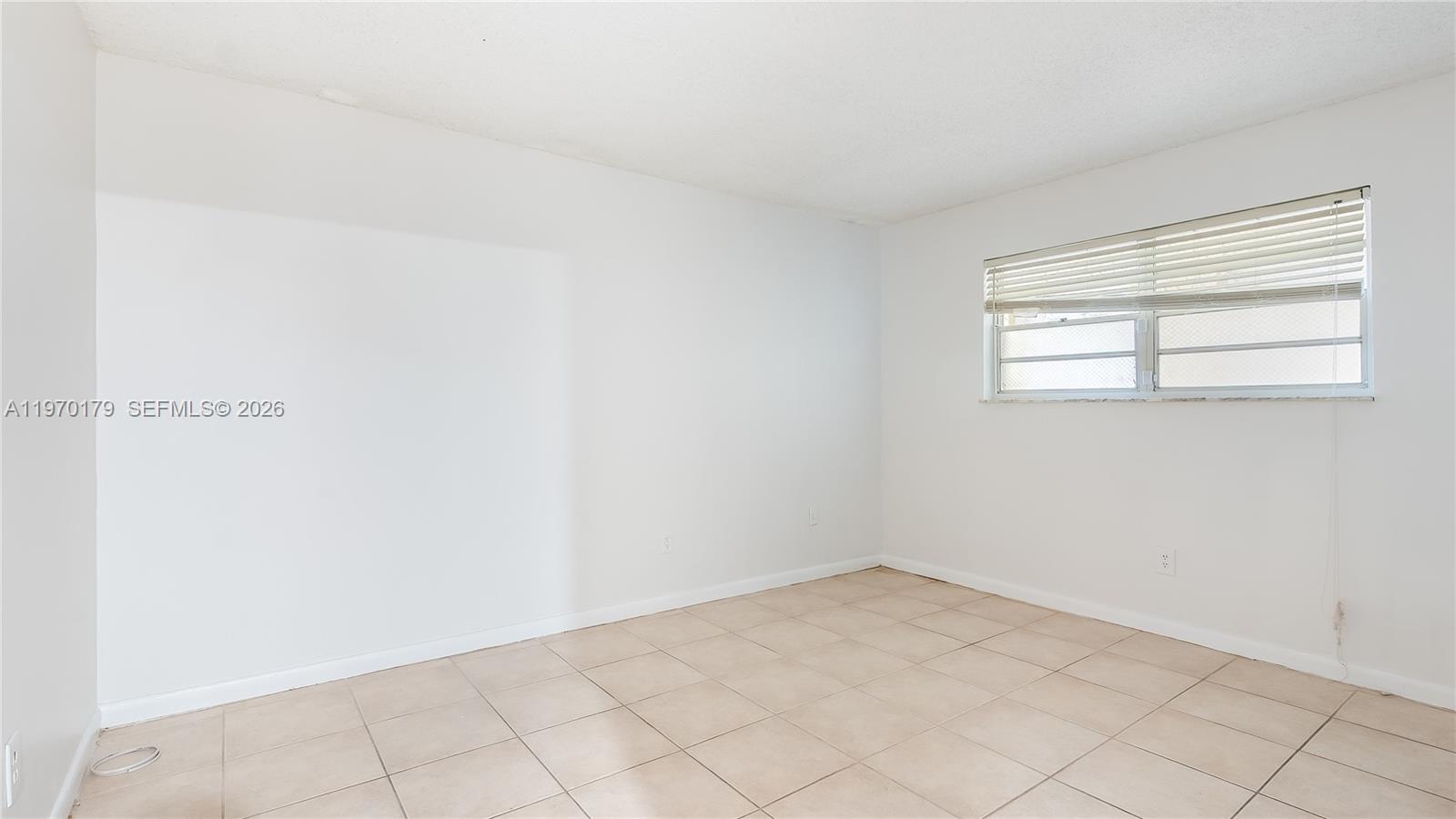 COURTYARDS AT KENDALL CON - Residential