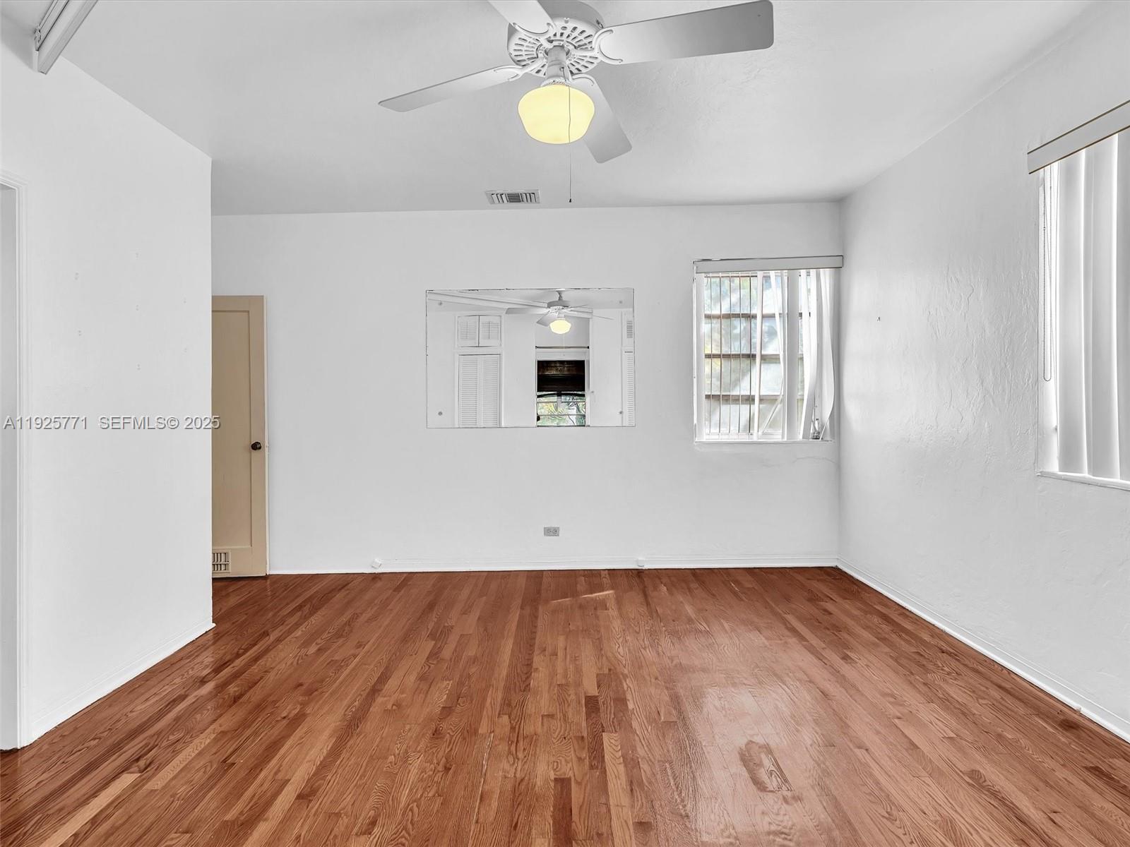 MID GOLF SUB - Residential Lease