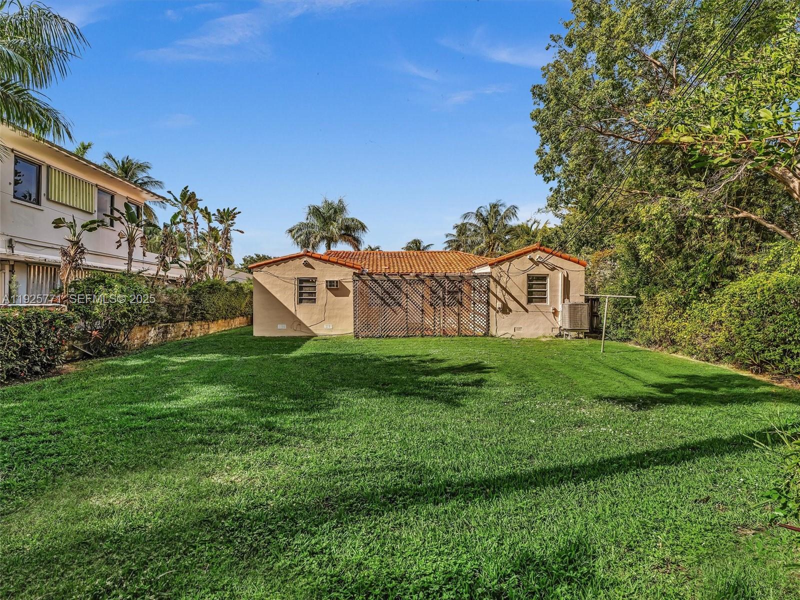 MID GOLF SUB - Residential Lease