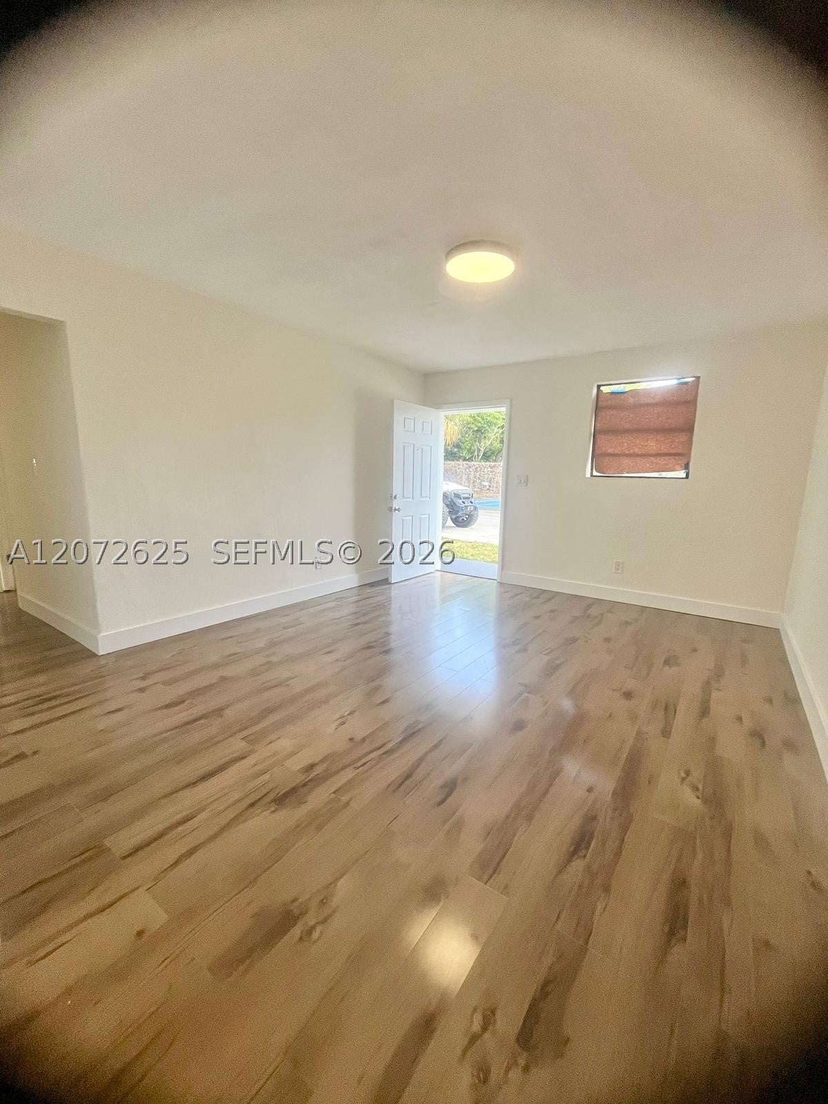 15350 NE 14th Ct