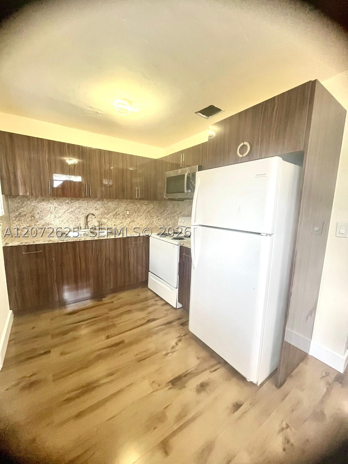 15350 NE 14th Ct