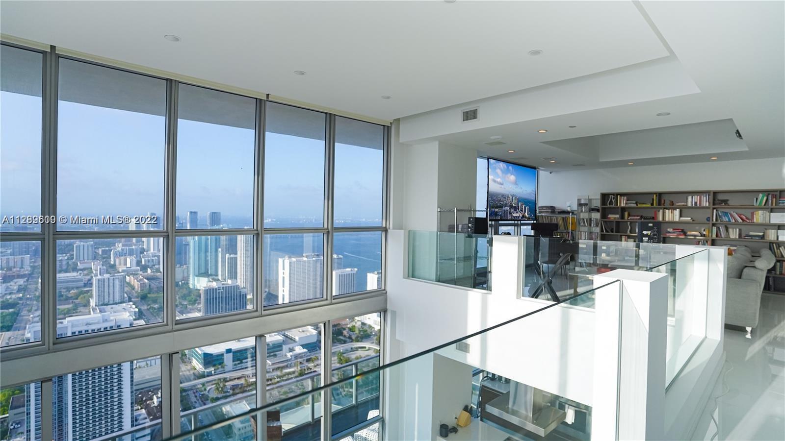 MARQUIS CONDO - Residential