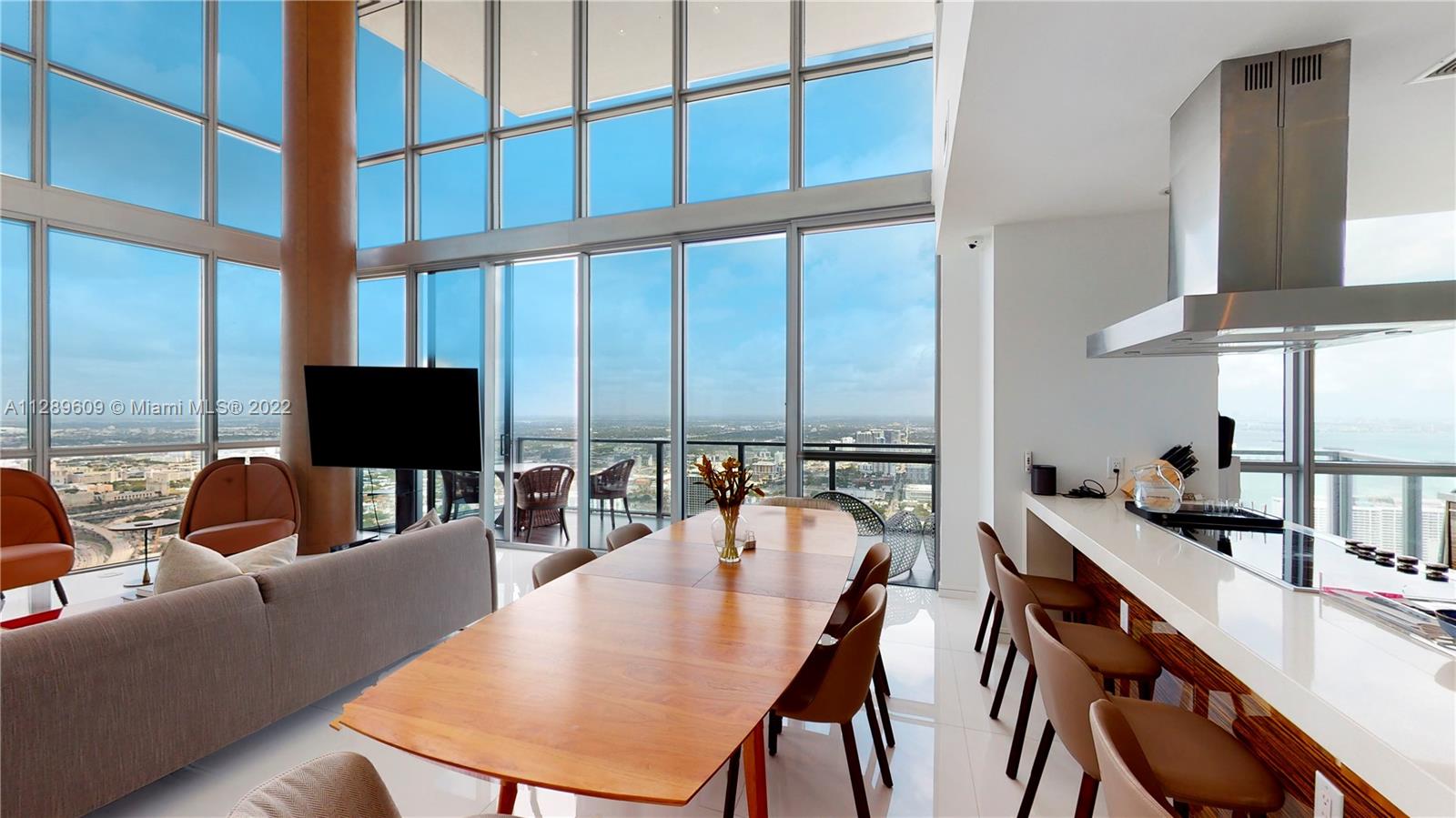 MARQUIS CONDO - Residential