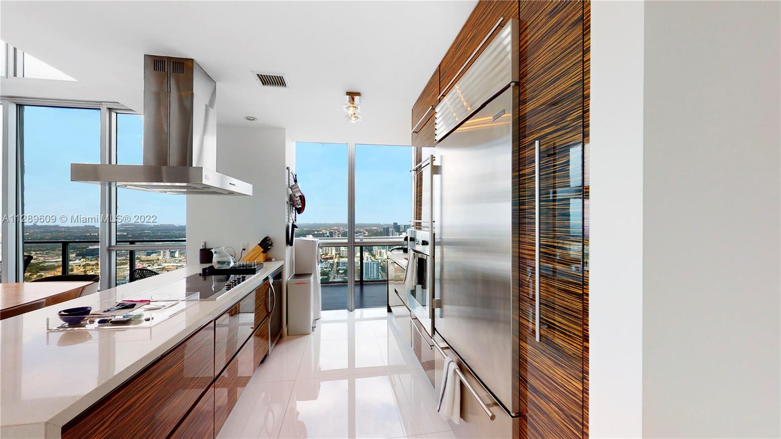 MARQUIS CONDO - Residential