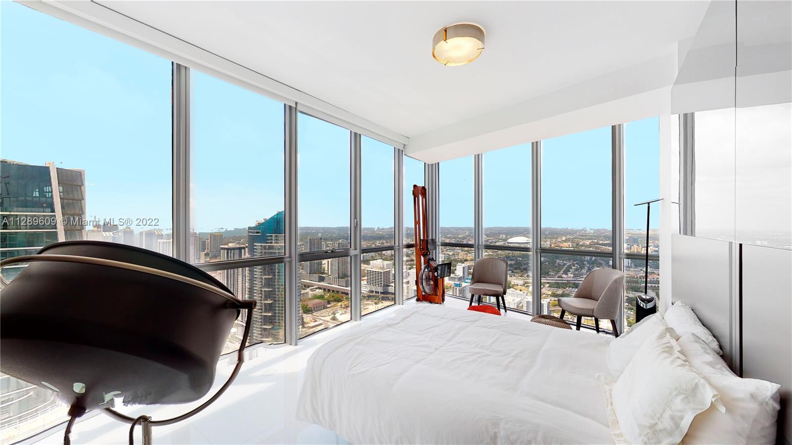 MARQUIS CONDO - Residential