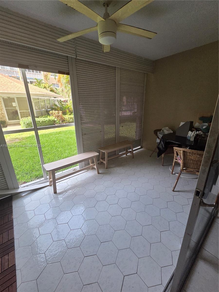 MEADOWBROOK TOWERS CONDO - Residential