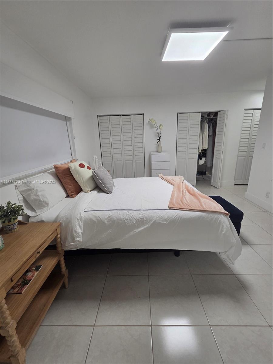 MEADOWBROOK TOWERS CONDO - Residential