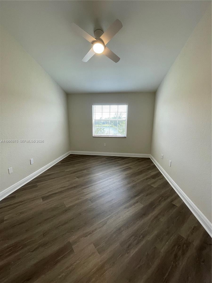 LAKEVIEW CLUB CONDO - Residential Lease
