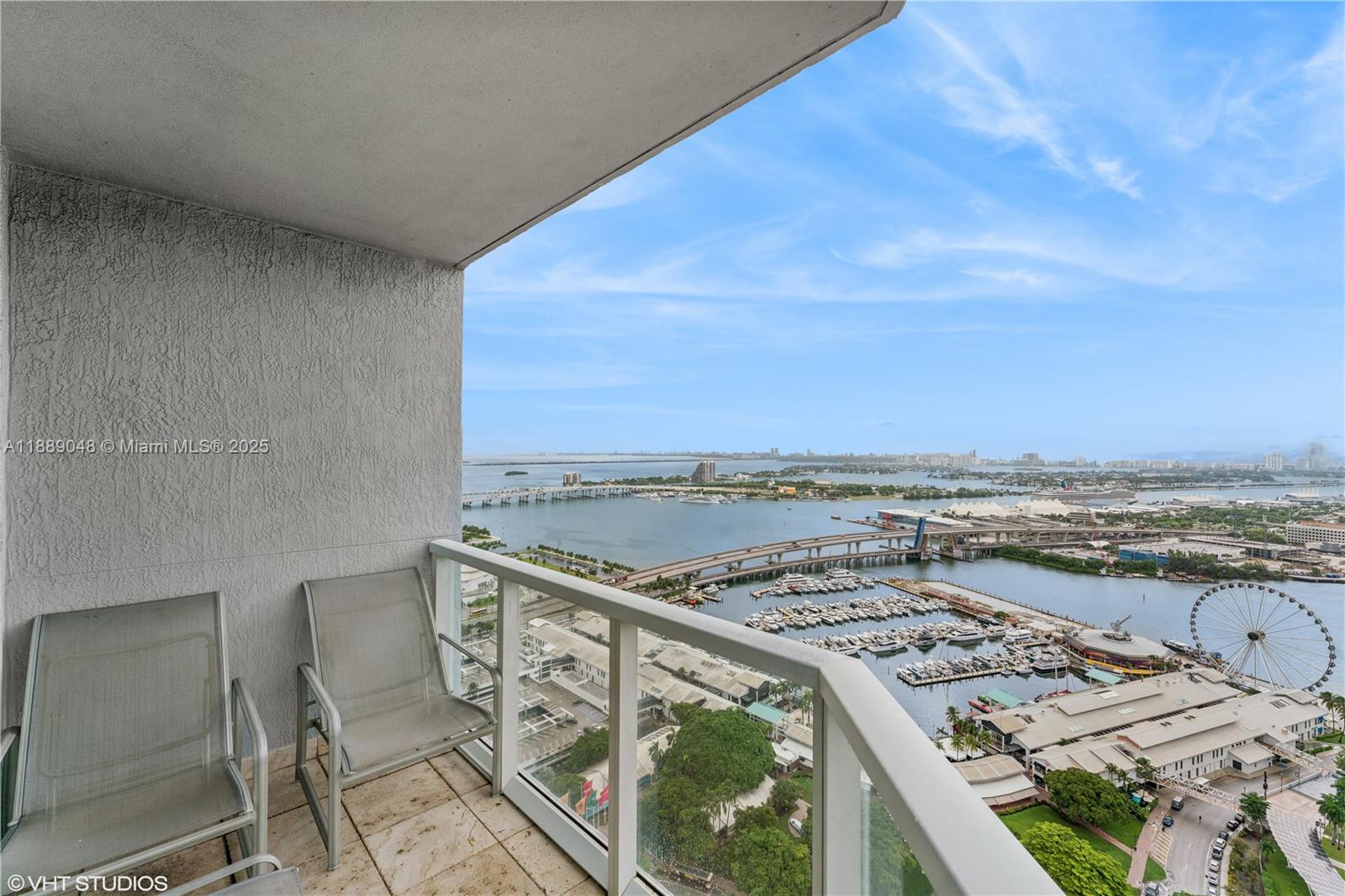 244 Biscayne Blvd 3903