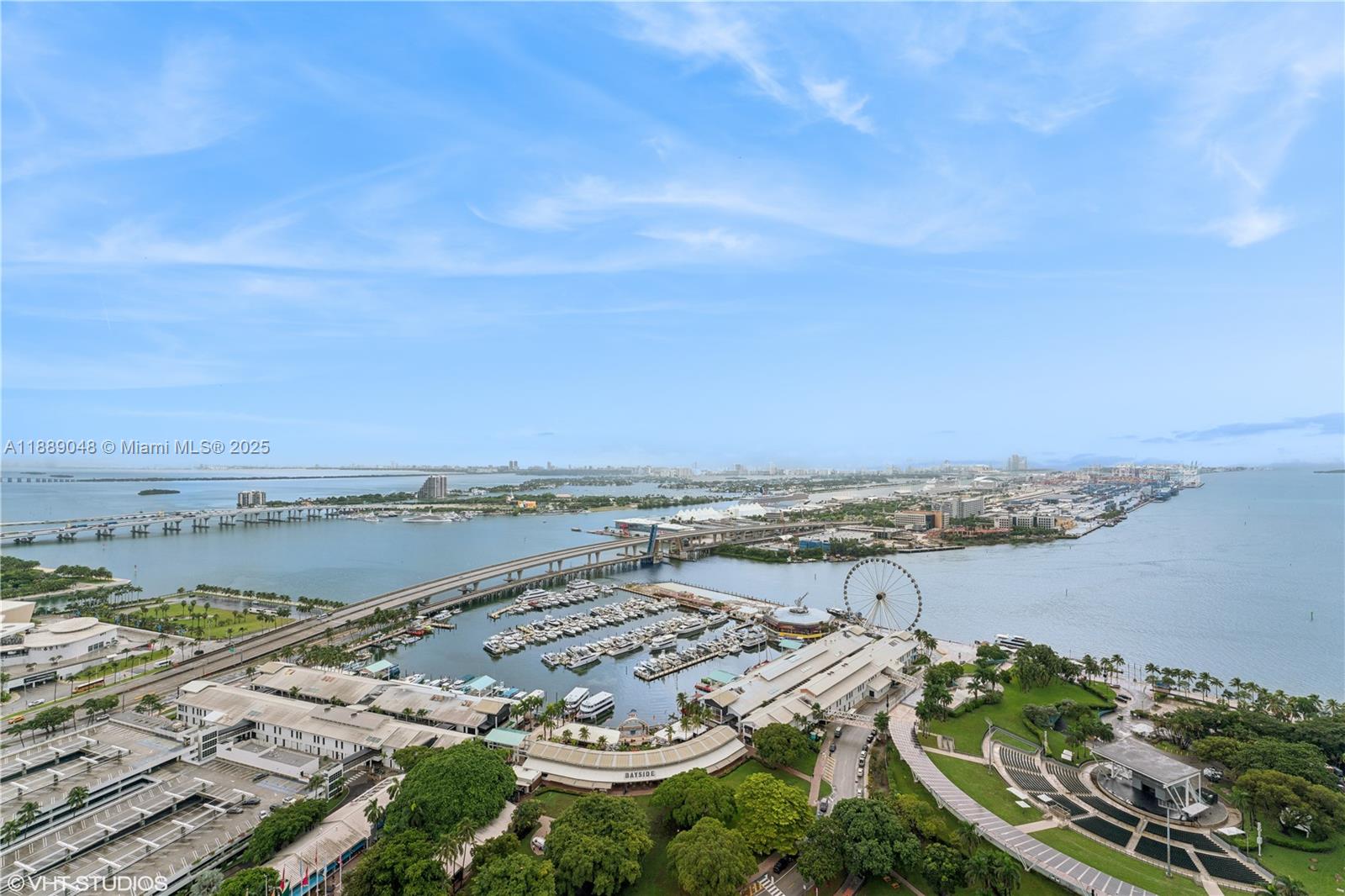 244 Biscayne Blvd 3903