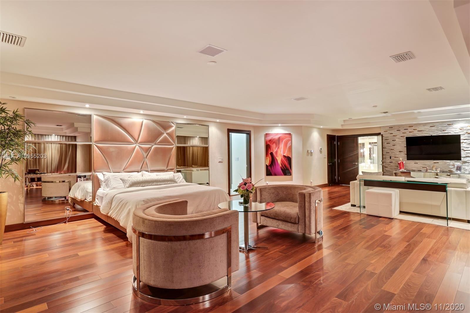 DORAL ESTATES - Residential