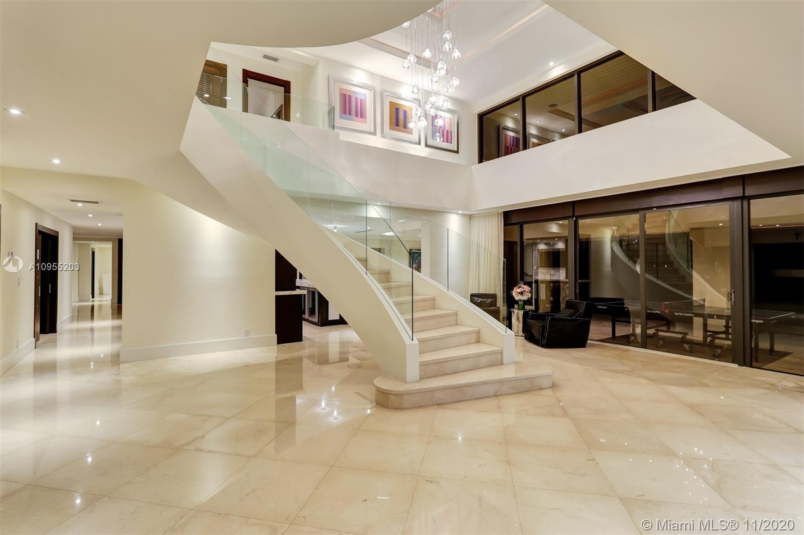 DORAL ESTATES - Residential